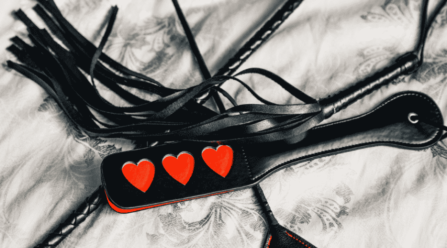 Ο Απόλυτος οδηγός Spanking: What to Know, How To, and Tips