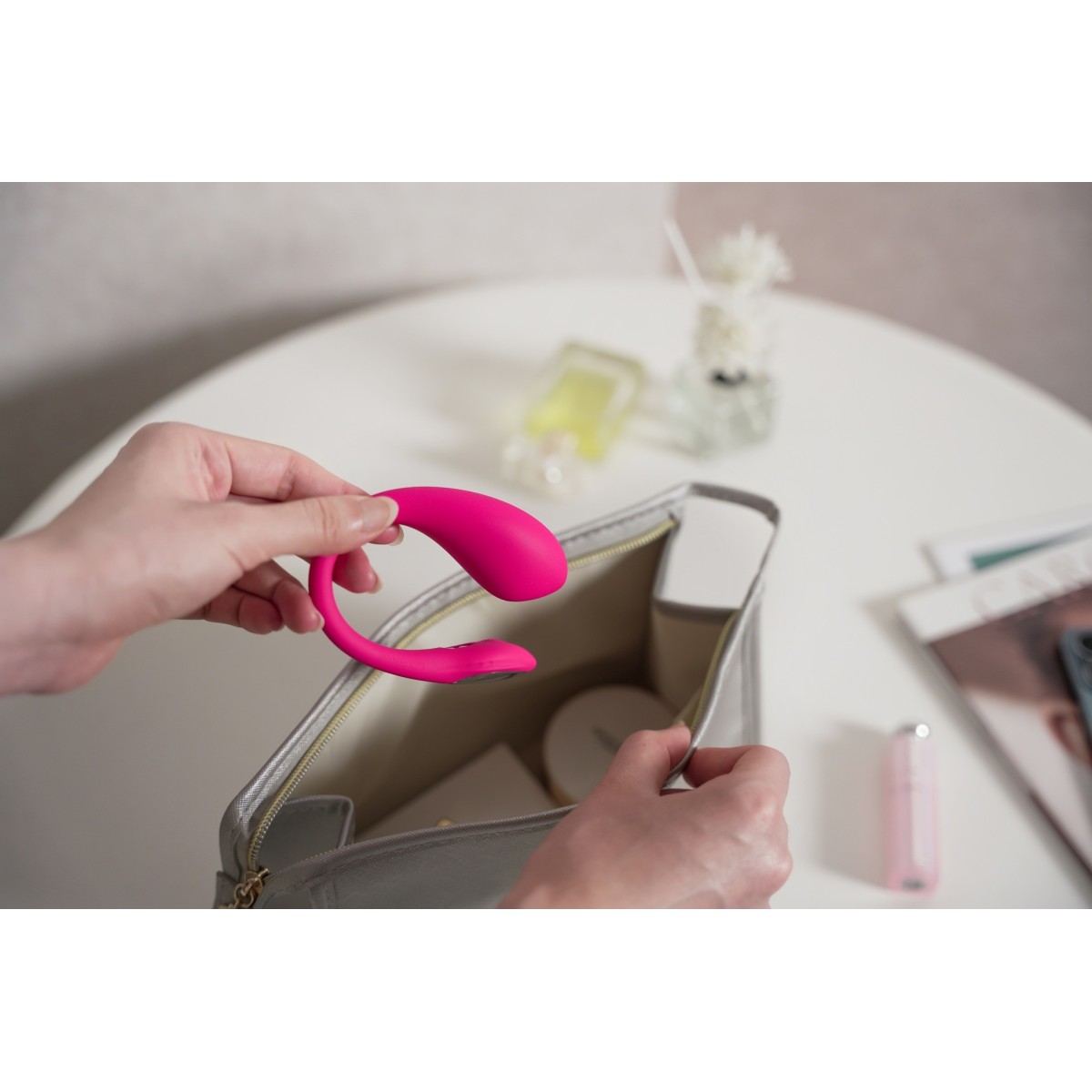 Ασύρματος Δονητής με Application Lovense - Lush 4 Mini Wearable Application Based G-Spot Bullet Vibrator by Sexopolis