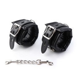 Δερμάτινες Χειροπέδες με Αλυσίδα Fetish Fever Leather Cuffs with Chain - Μαύρες | Χειροπέδες - Ποδοπέδες